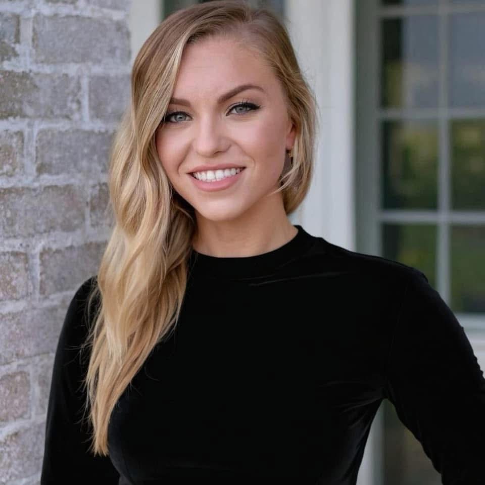 Monica Palmer, Experience Real Estate Group